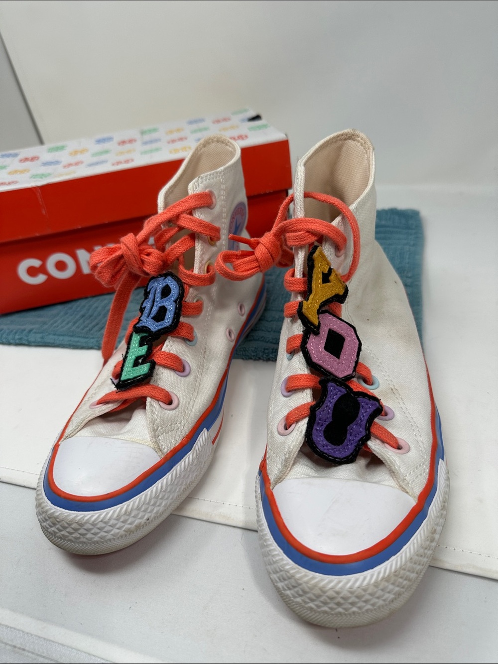 Converse Hi Top Millie Size 6.5